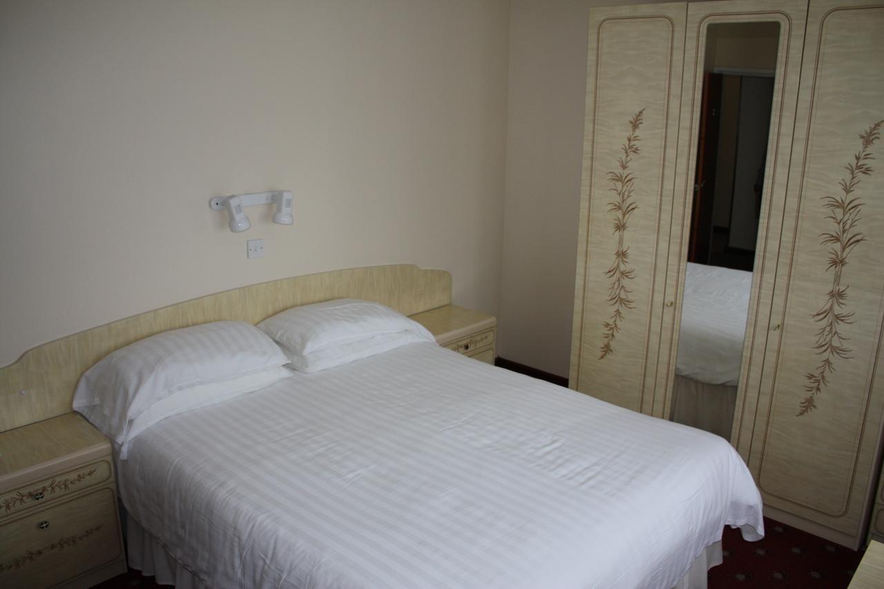 Talana Hotel Saint Helier ภายนอก รูปภาพ