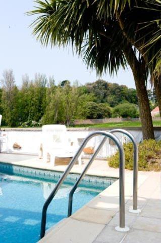 Talana Hotel Saint Helier ภายนอก รูปภาพ